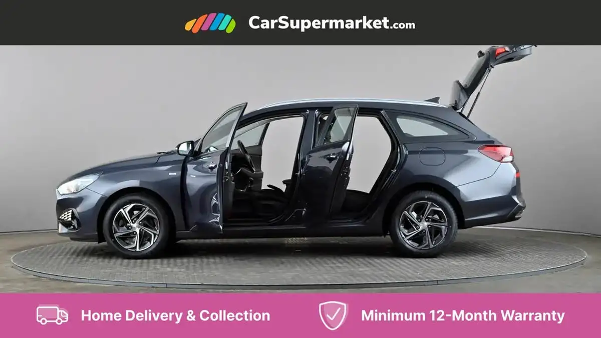 2022-hyundai-i30-10-t-gdi-se-connect-tourer-big-8