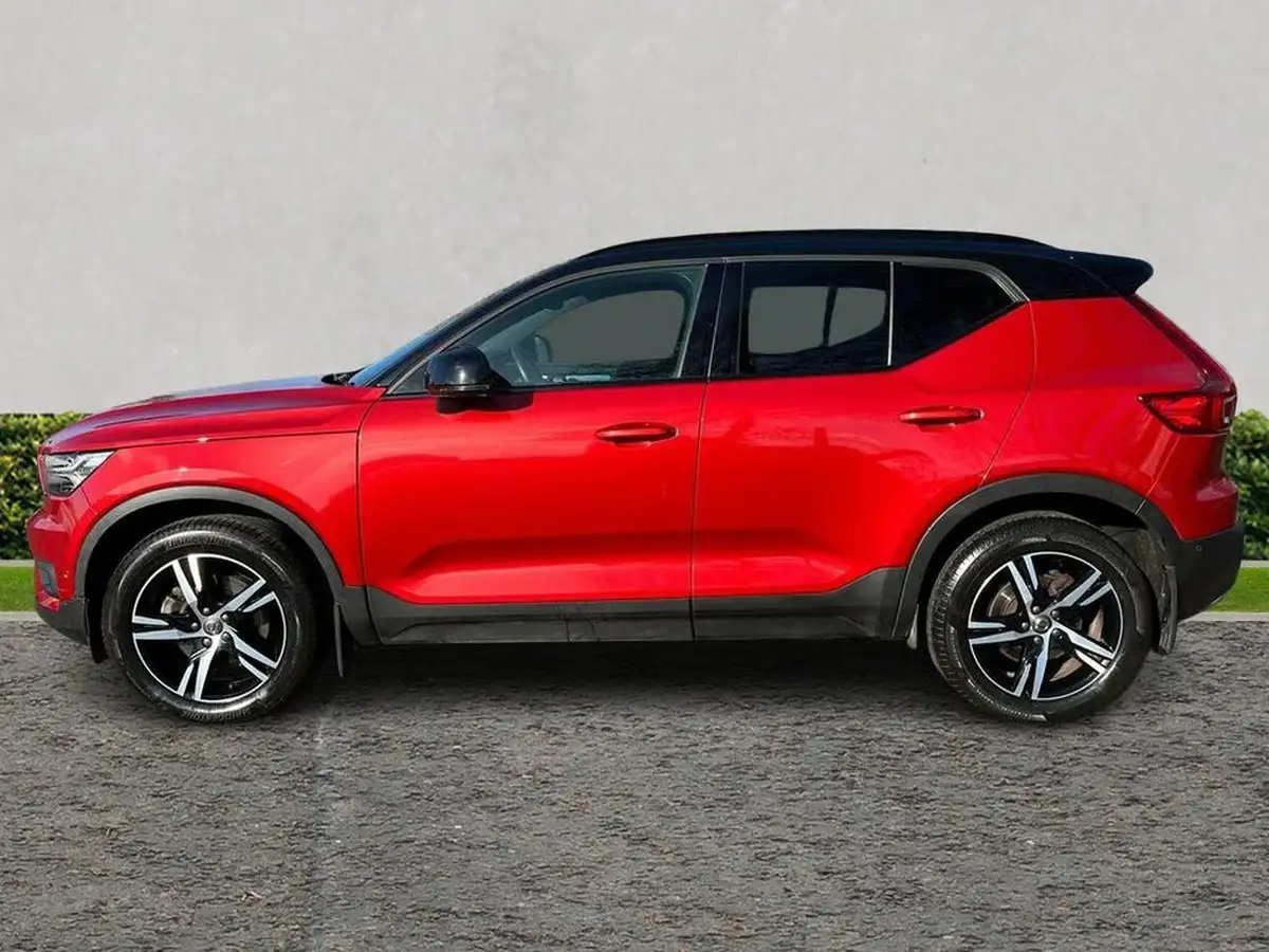 2019-volvo-xc40-20td-d3-r-design-awd-geartronic-big-5
