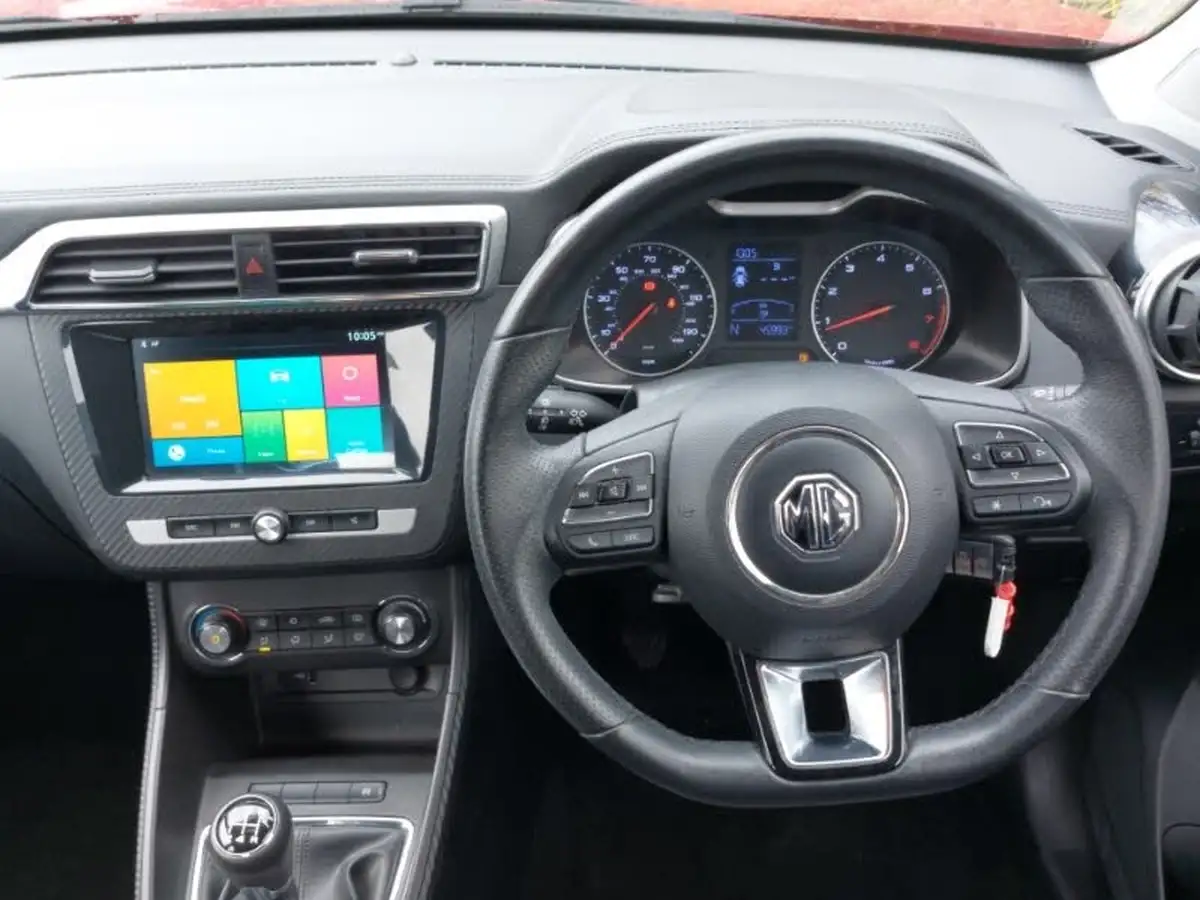 2019-mg-zs-suv-15-vti-tech-excite-106ps-big-2