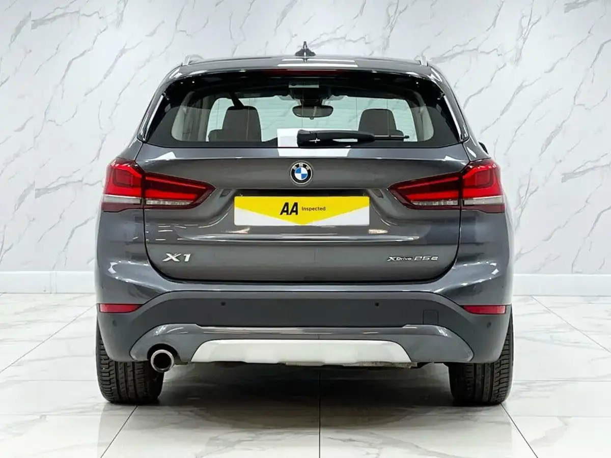 2021-bmw-x1-15-xdrive-25e-phev-xline-big-9