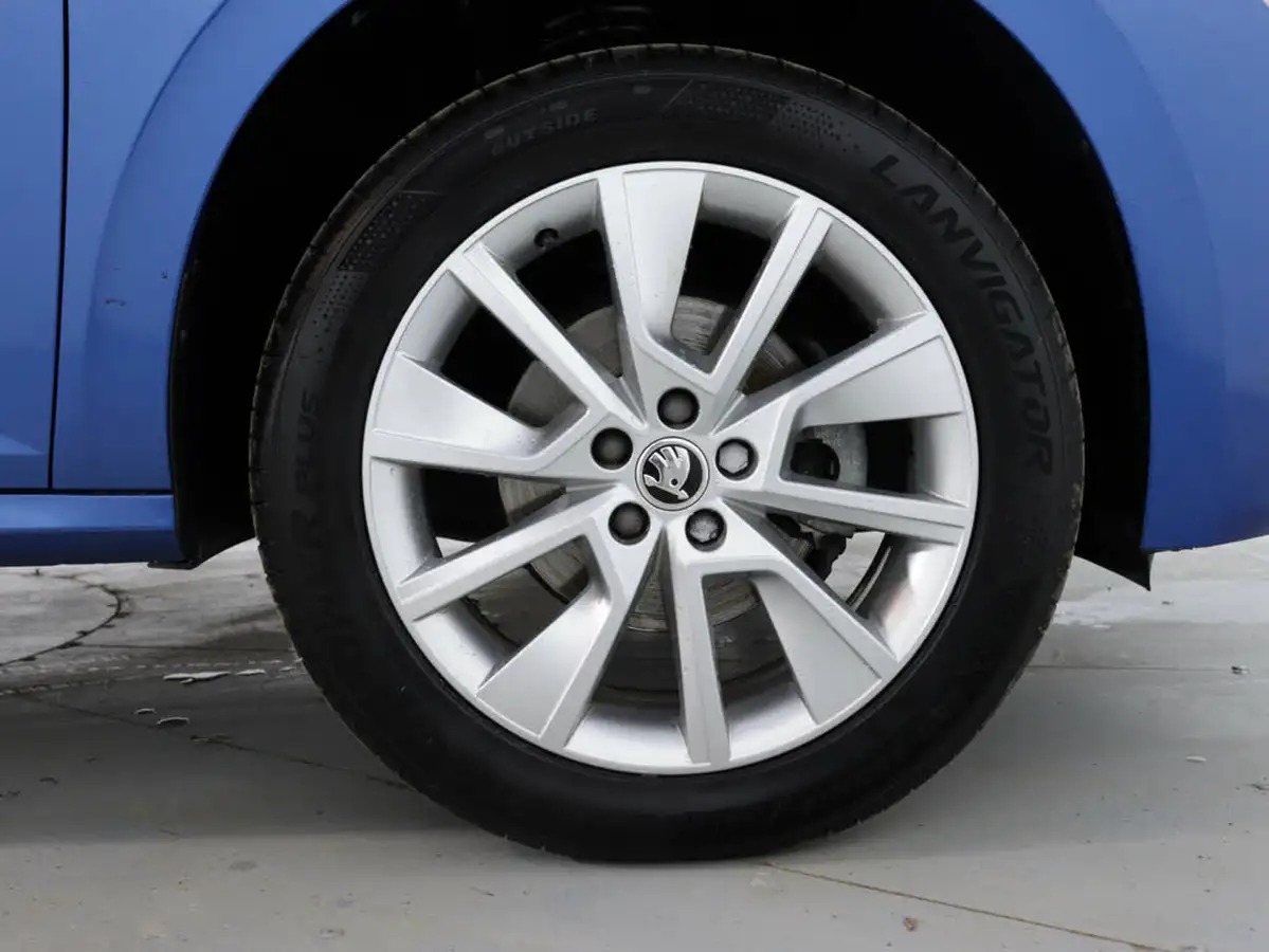 2022-skoda-kamiq-10-tsi-se-109ps-dsg-big-9