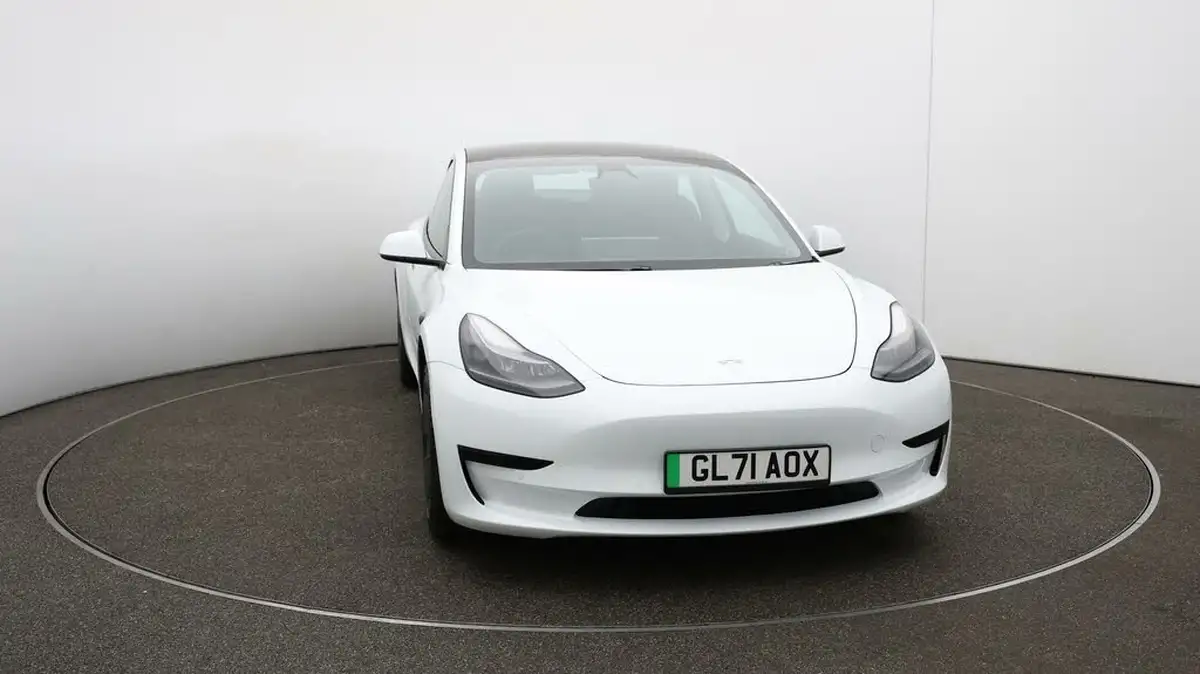 2021-tesla-model-3-e-standard-plus-big-32