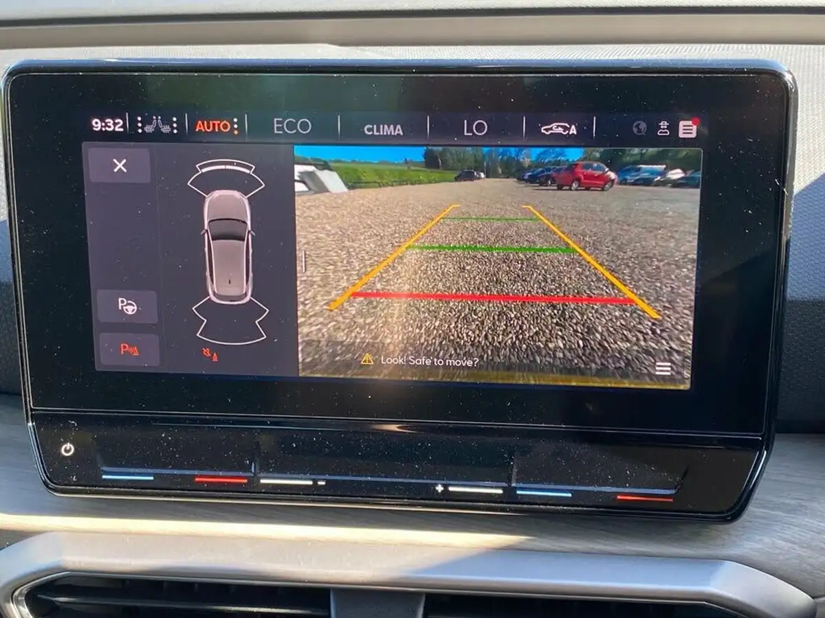 2021-seat-leon-14-e-hybrid-xcellence-hatchback-big-60