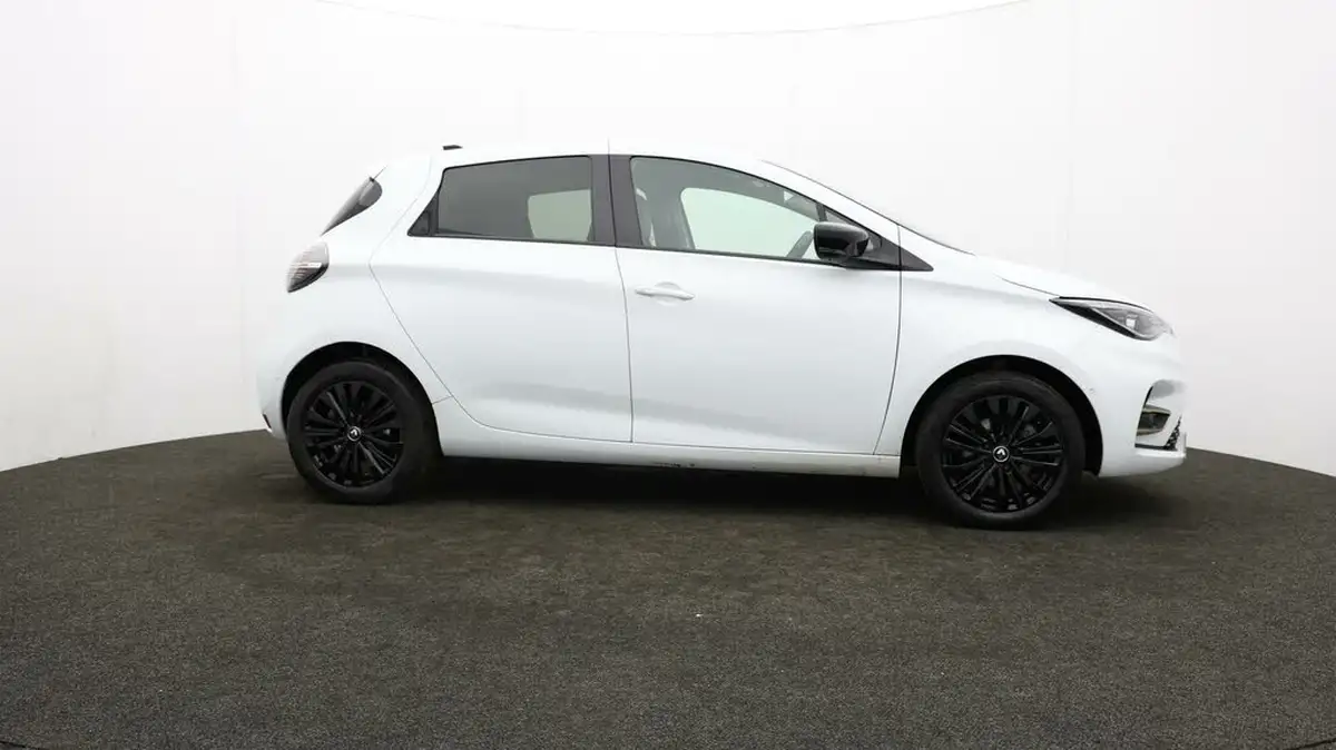 2022-renault-zoe-e-techno-boost-charge-big-32