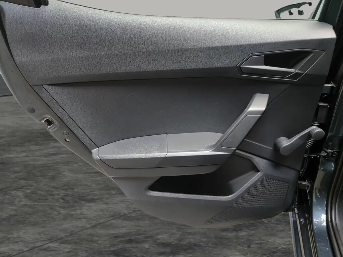 2023-seat-ibiza-10-mpi-se-big-25