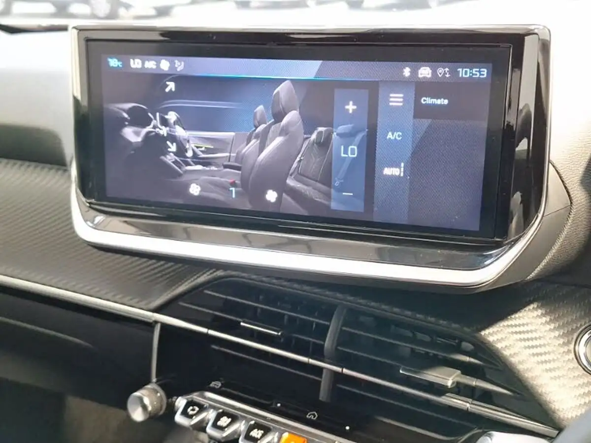 2024-peugeot-2008-suv-12-puretech-allure-130ps-big-17