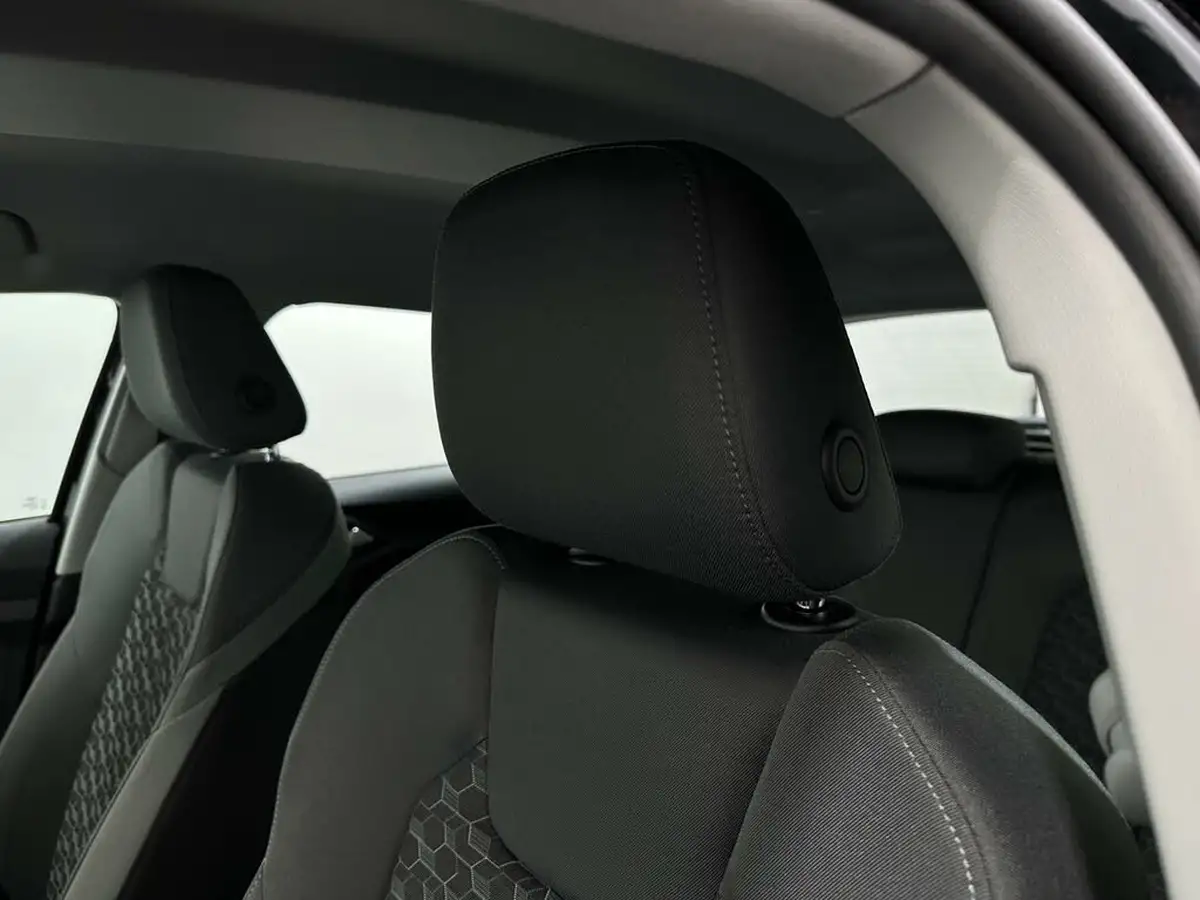 2019-audi-a1-10-30-tfsi-sport-big-33