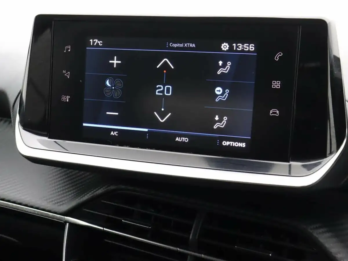 2022-peugeot-208-12-puretech-allure-premium-100bhp-big-28