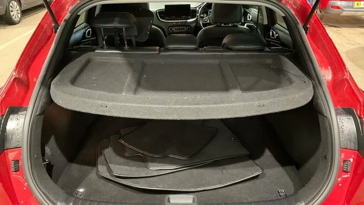 2021-kia-xceed-15-t-gdi-3-big-6