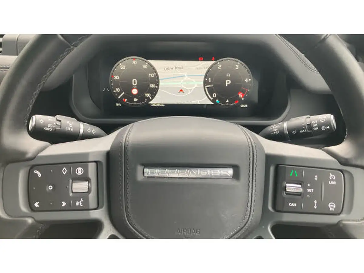 2023-land-rover-110-defender-30-d300-x-big-40