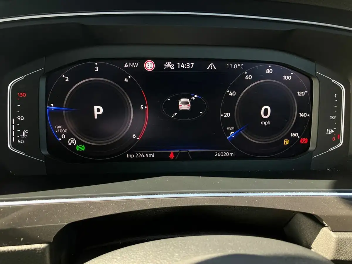 2022-volkswagen-tiguan-20tdi-elegance-150ps-4motion-big-24