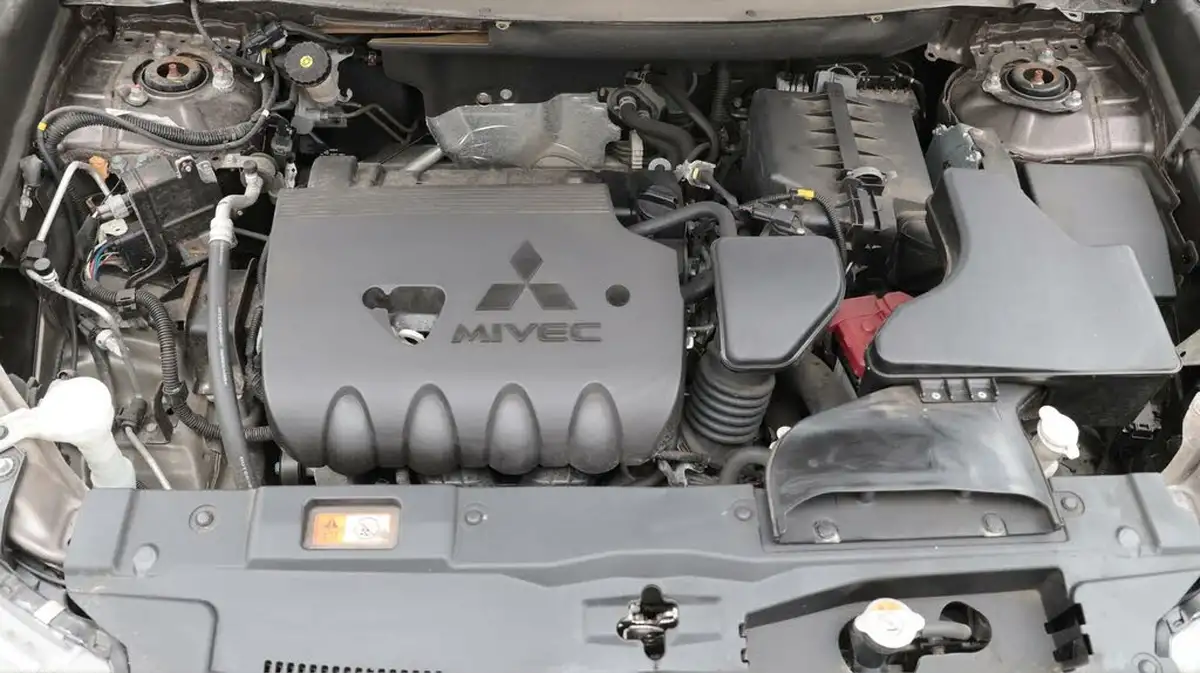 2019-mitsubishi-outlander-20-exceed-big-19