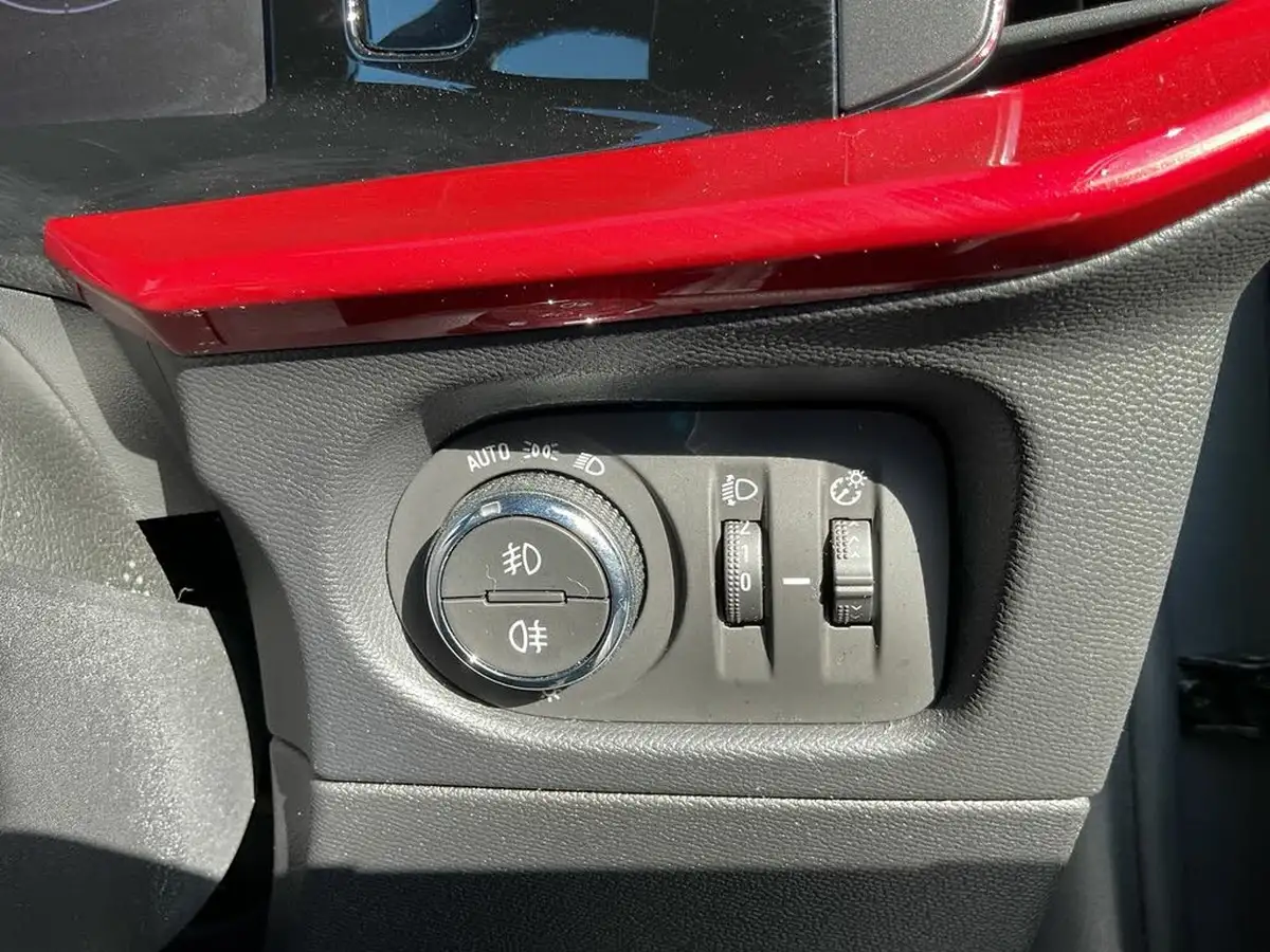 2022-vauxhall-mokka-12-sri-premium-100ps-big-19