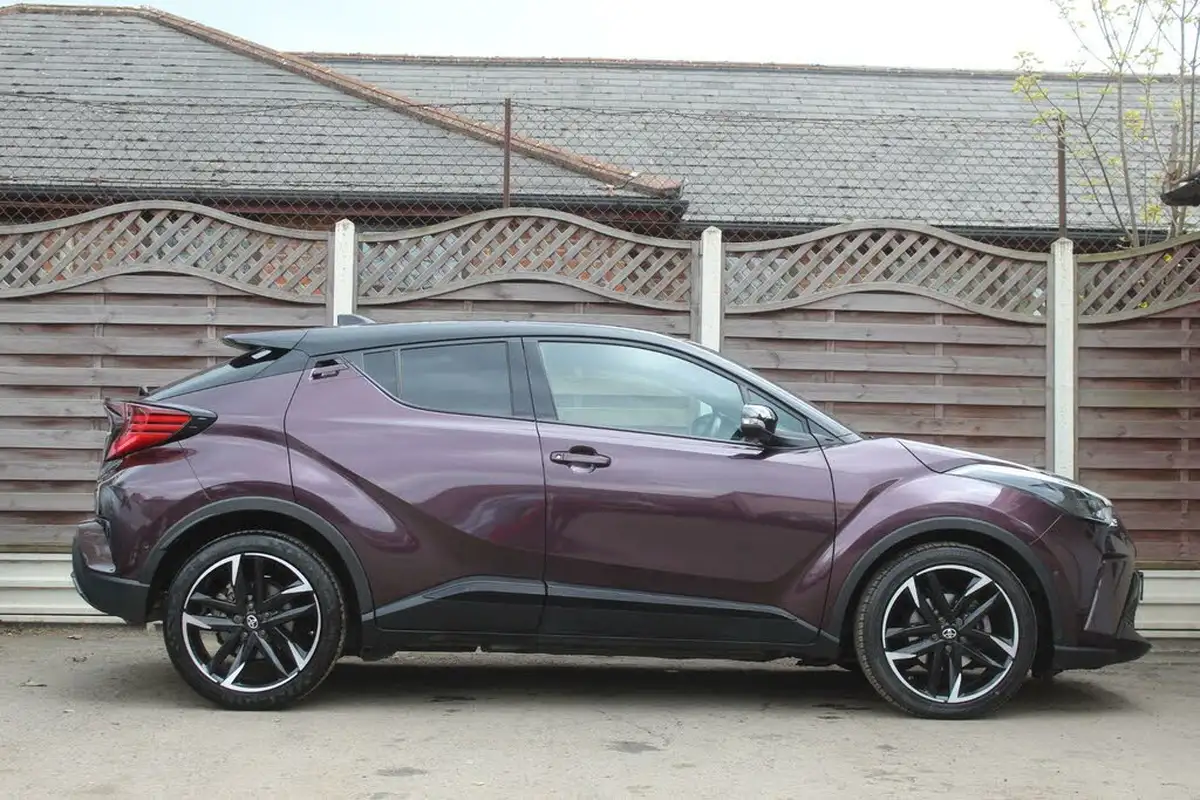 2022-toyota-c-hr-18-vvt-i-gr-sport-big-5
