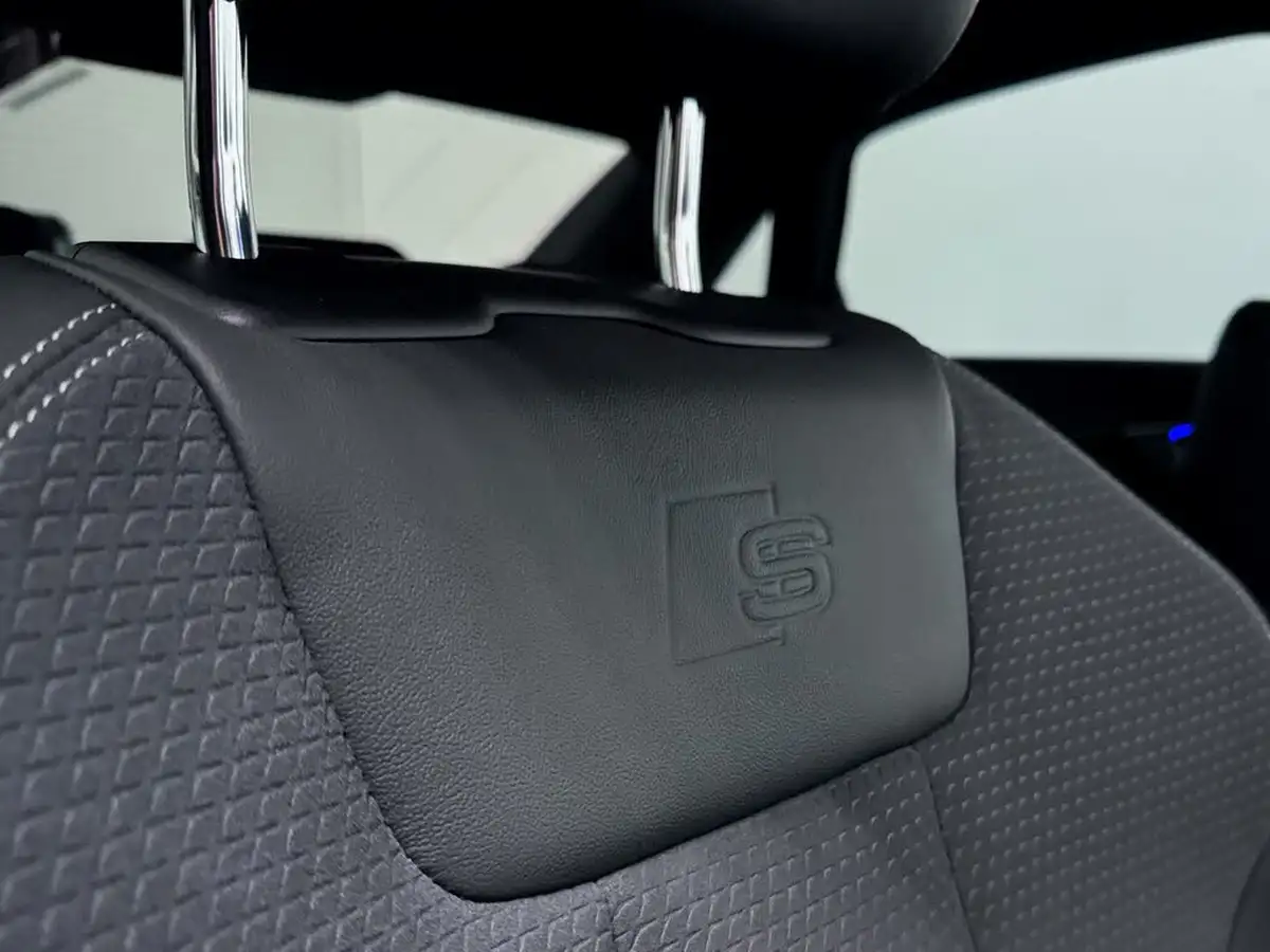 2023-audi-a4-20-40-tfsi-black-edition-big-20
