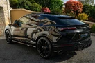 2021-lamborghini-urus-40-no-trim-small-13