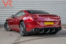 2014-ferrari-california-39-t-small-16
