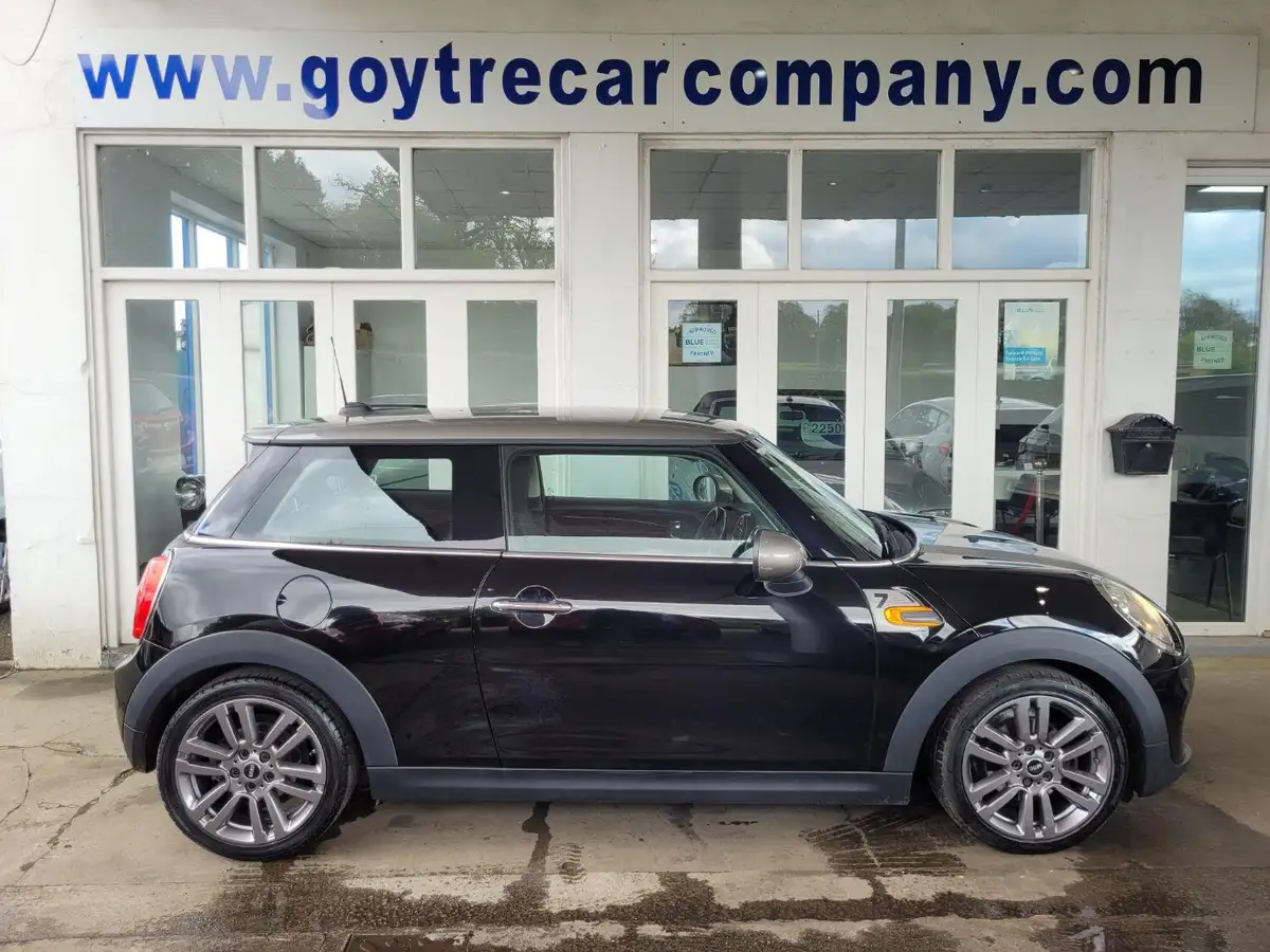 2017-mini-cooper-15-cooper-seven-chili-3d-big-5