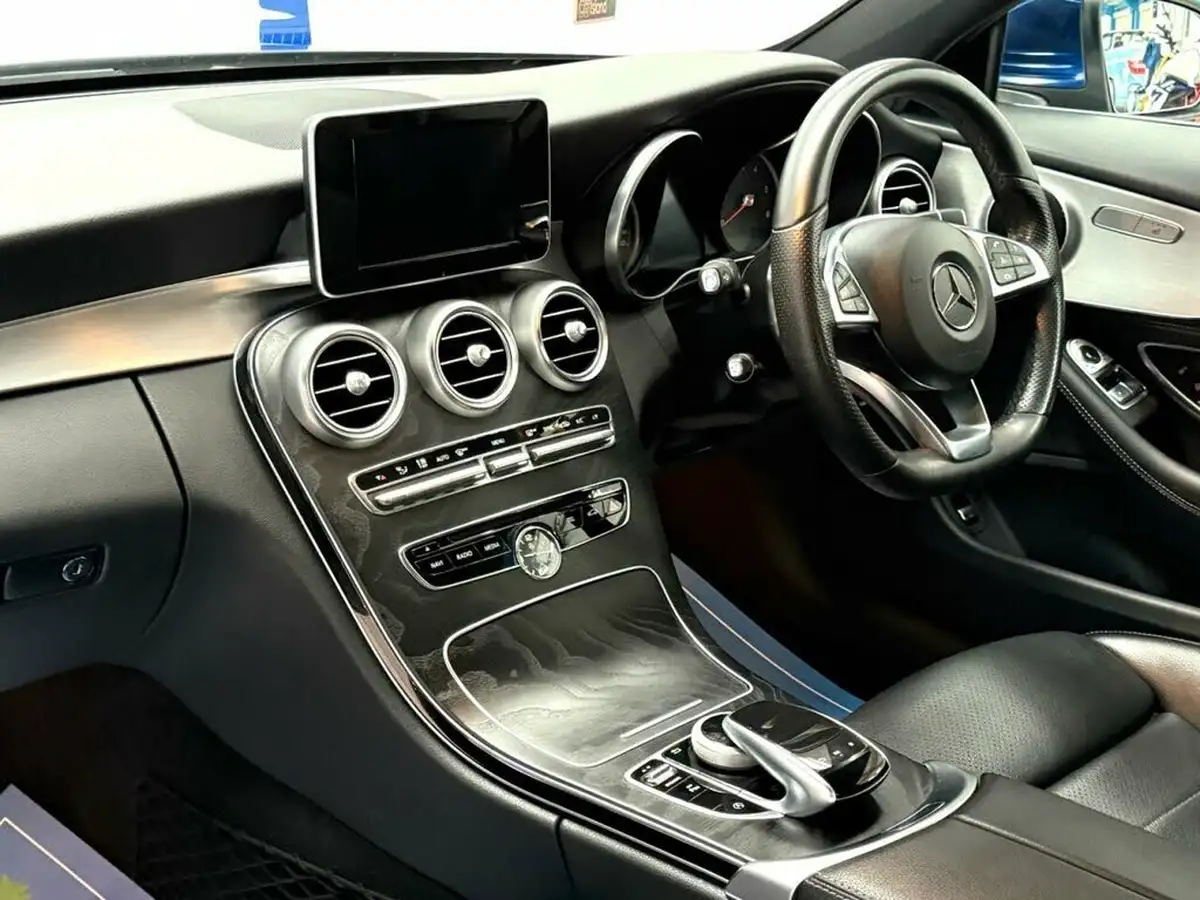 2017-mercedes-benz-c-class-21d-c220d-amg-line-ss-coupe-2d-9g-tronic-plus-big-3