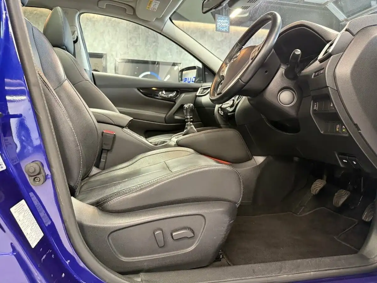 2014-nissan-qashqai-16dci-tekna-4x4-big-14