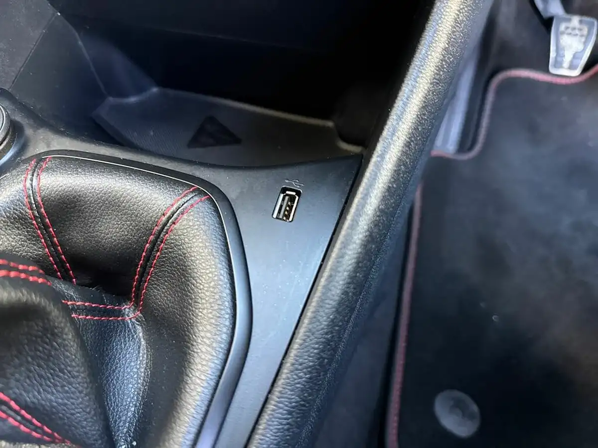 2021-ford-fiesta-10t-st-line-edition-155ps-hybrid-mhev-3d-big-23