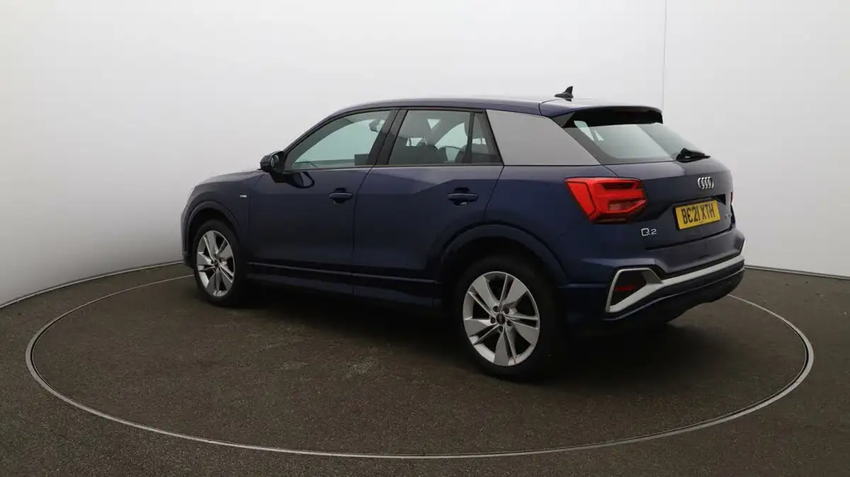 2021-audi-q2-15-35-tfsi-s-line-tronic-big-5