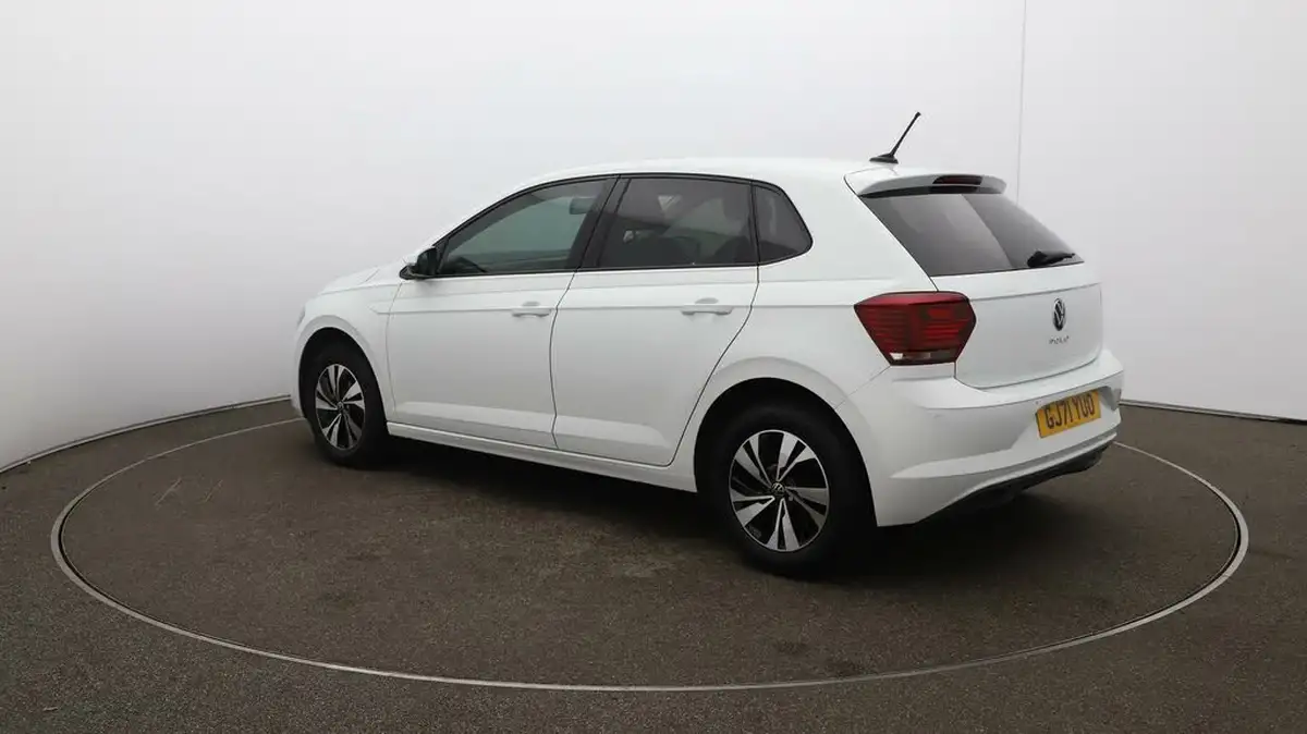 2021-volkswagen-polo-10-match-big-5