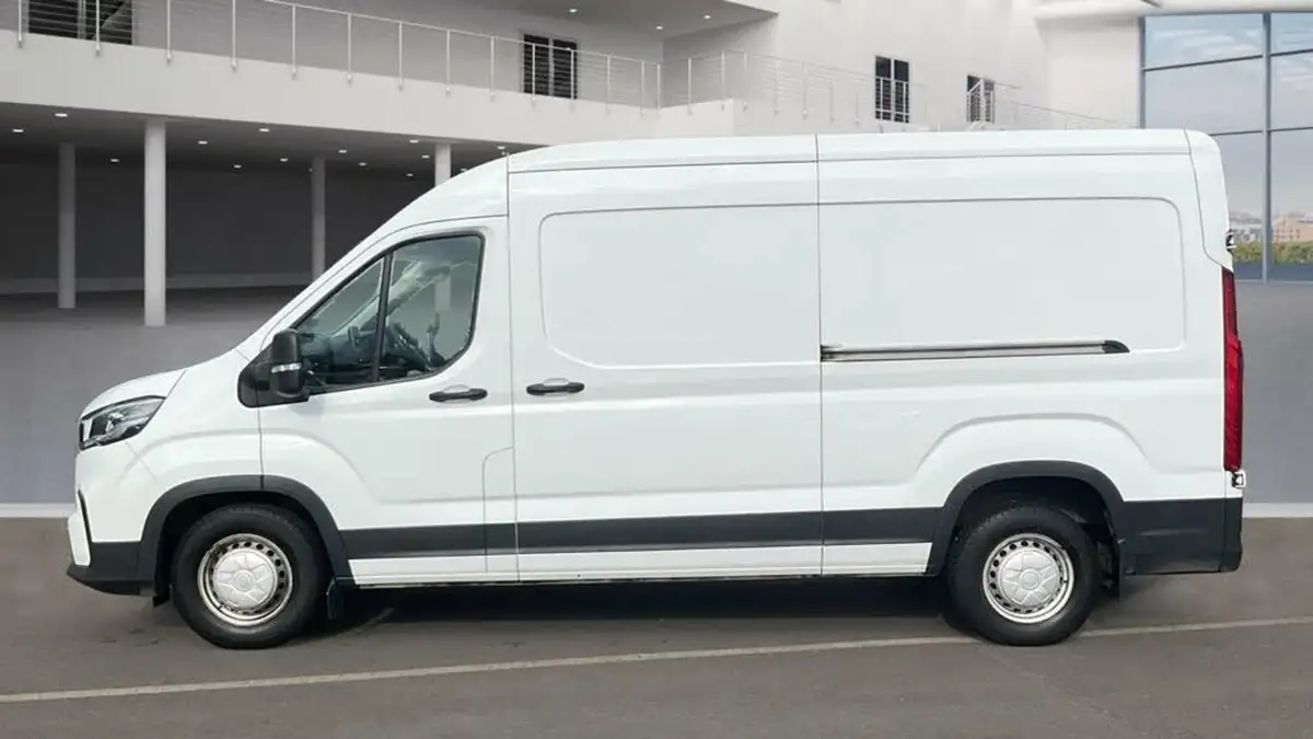2023-maxus-deliver-9-big-10
