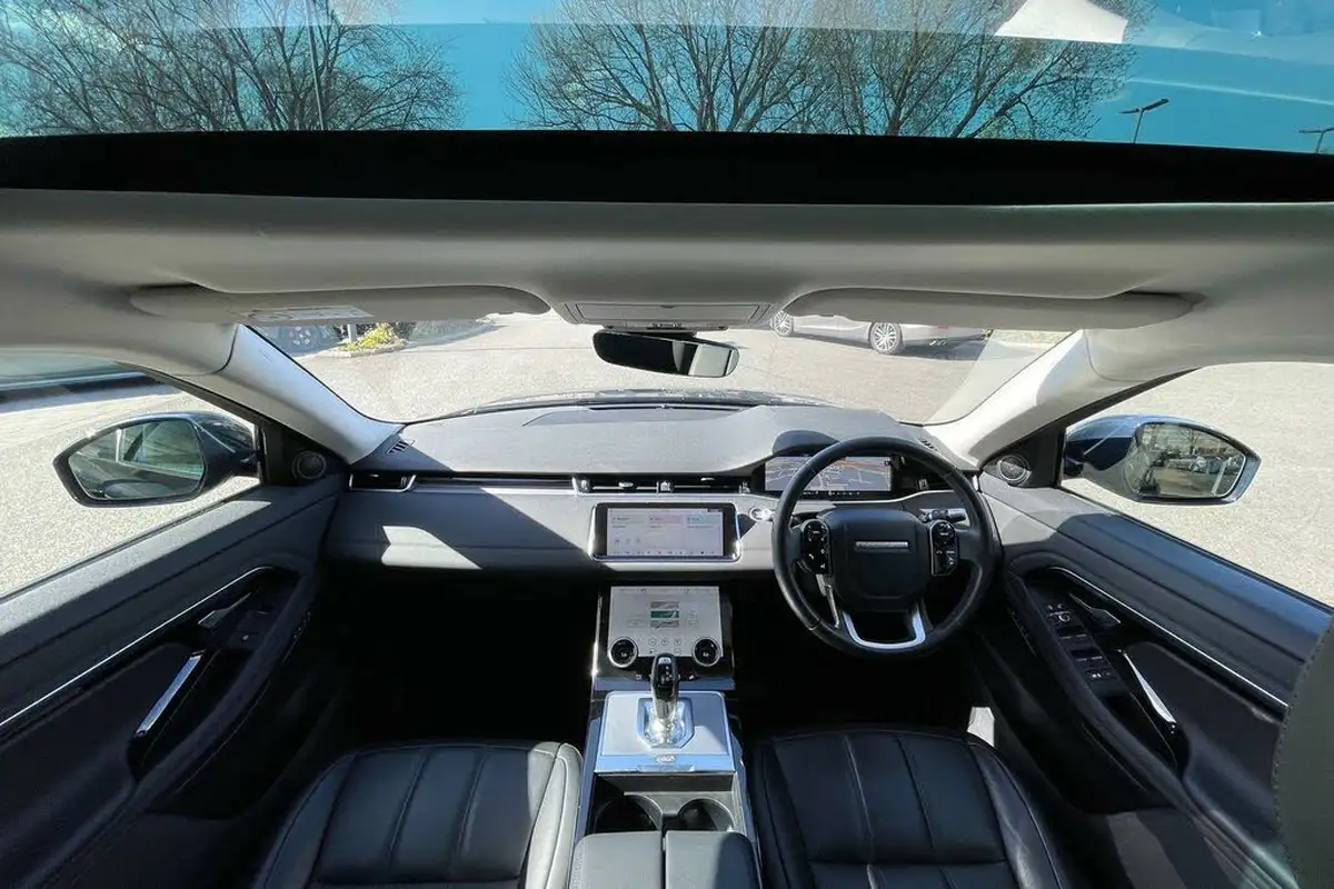 2020-land-rover-range-rover-evoque-20-d180-se-big-2