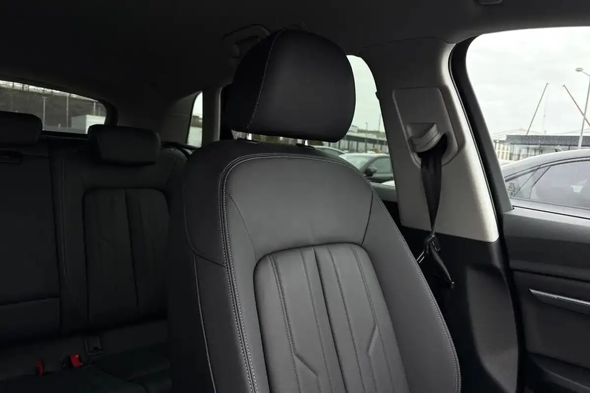 2023-audi-q8-e-tron-55e-sport-suv-big-44