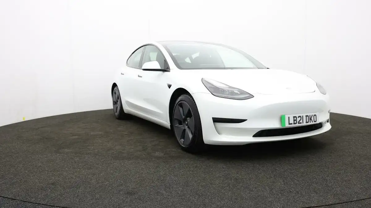 2021-tesla-model-3-e-standard-plus-big-43