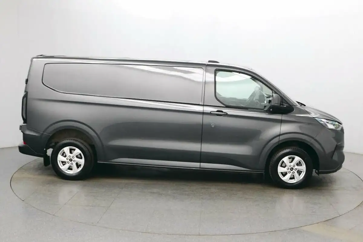 2023-ford-transit-custom-20tdci-320-l2h1-limited-136pseu6e-panel-van-1996cc-auto-big-8