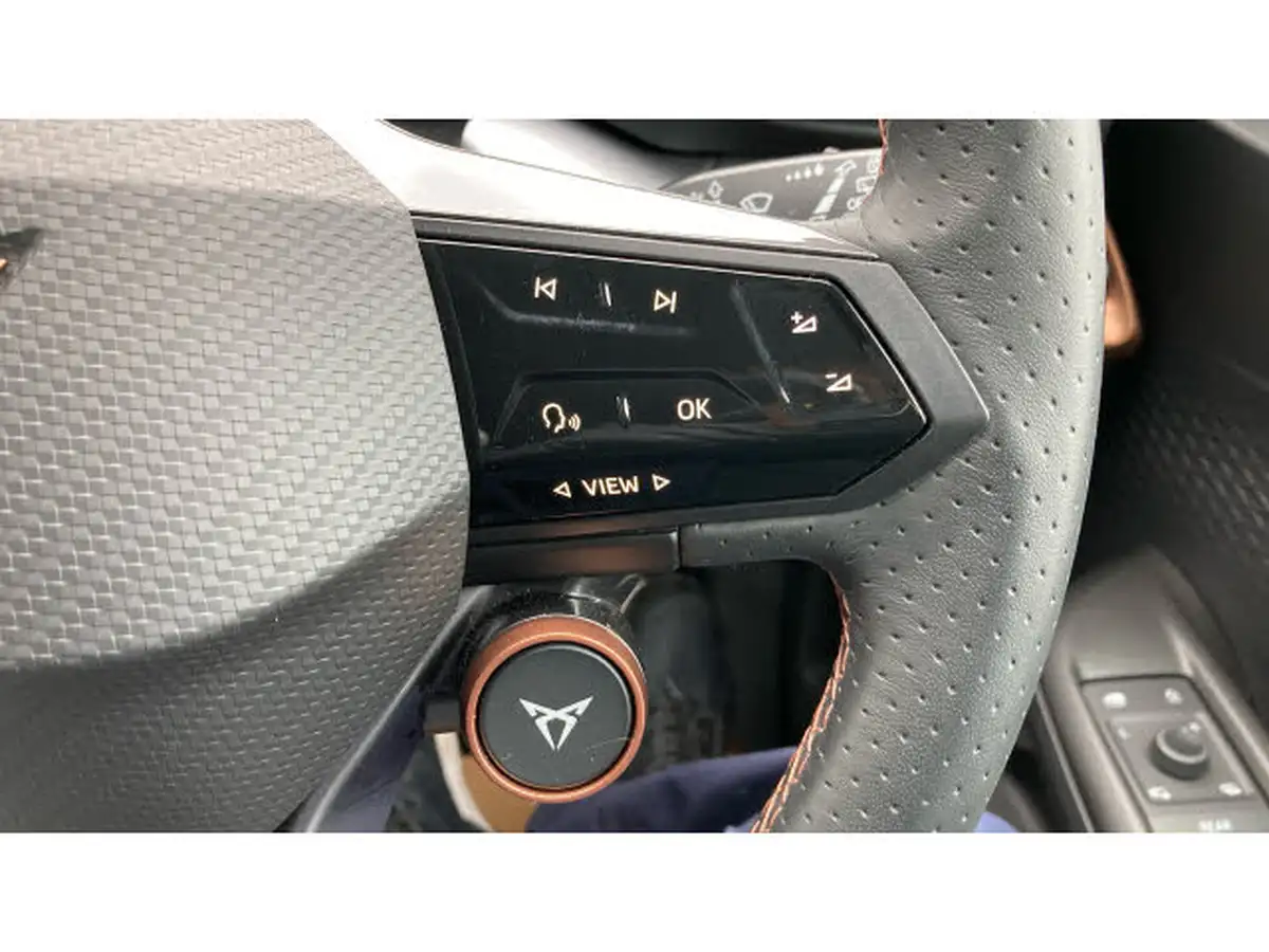 2024-cupra-born-e-v3-230ps-77kwh-e-boost-big-21