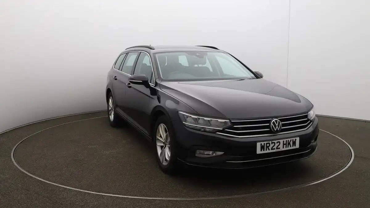 2022-volkswagen-passat-20tdi-se-nav-150ps-estate-5d-dsg-big-33