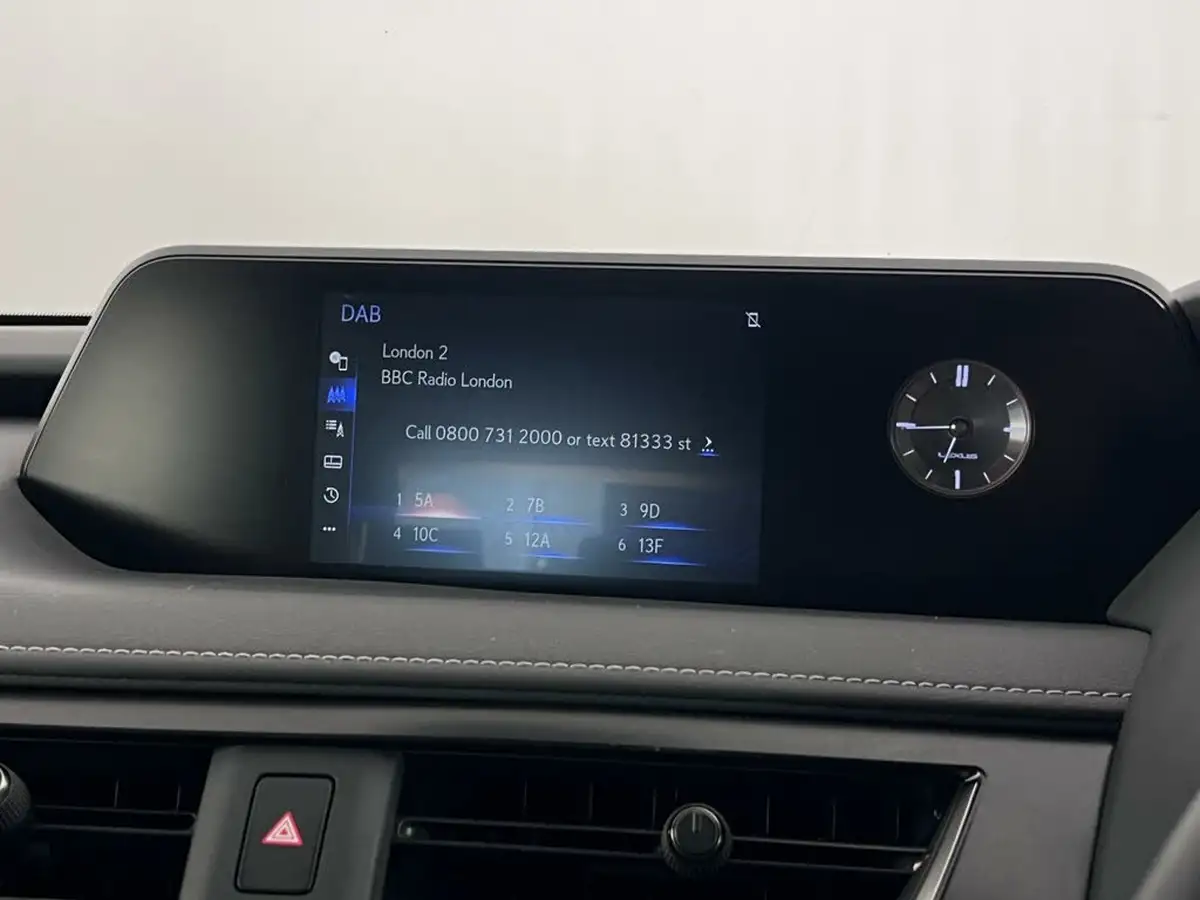 2021-lexus-ux-250h-20-ux-184bhp-without-navigation-big-27