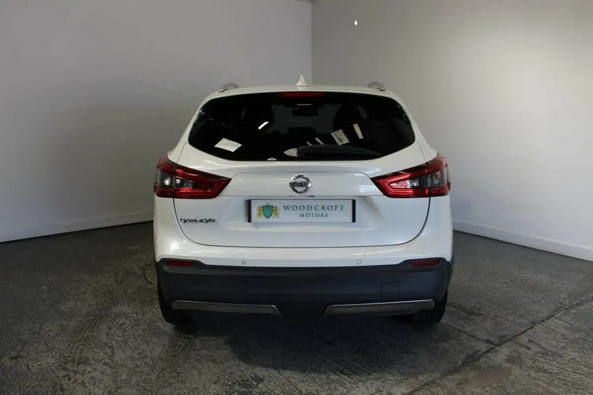 2017-nissan-qashqai-15dci-n-connecta-big-12