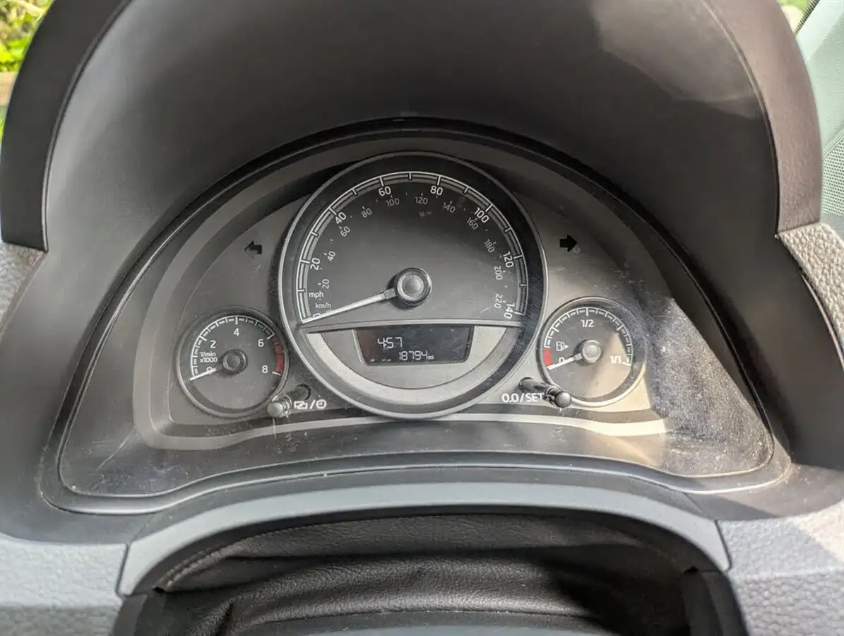 2019-skoda-citigo-10-se-5d-big-27