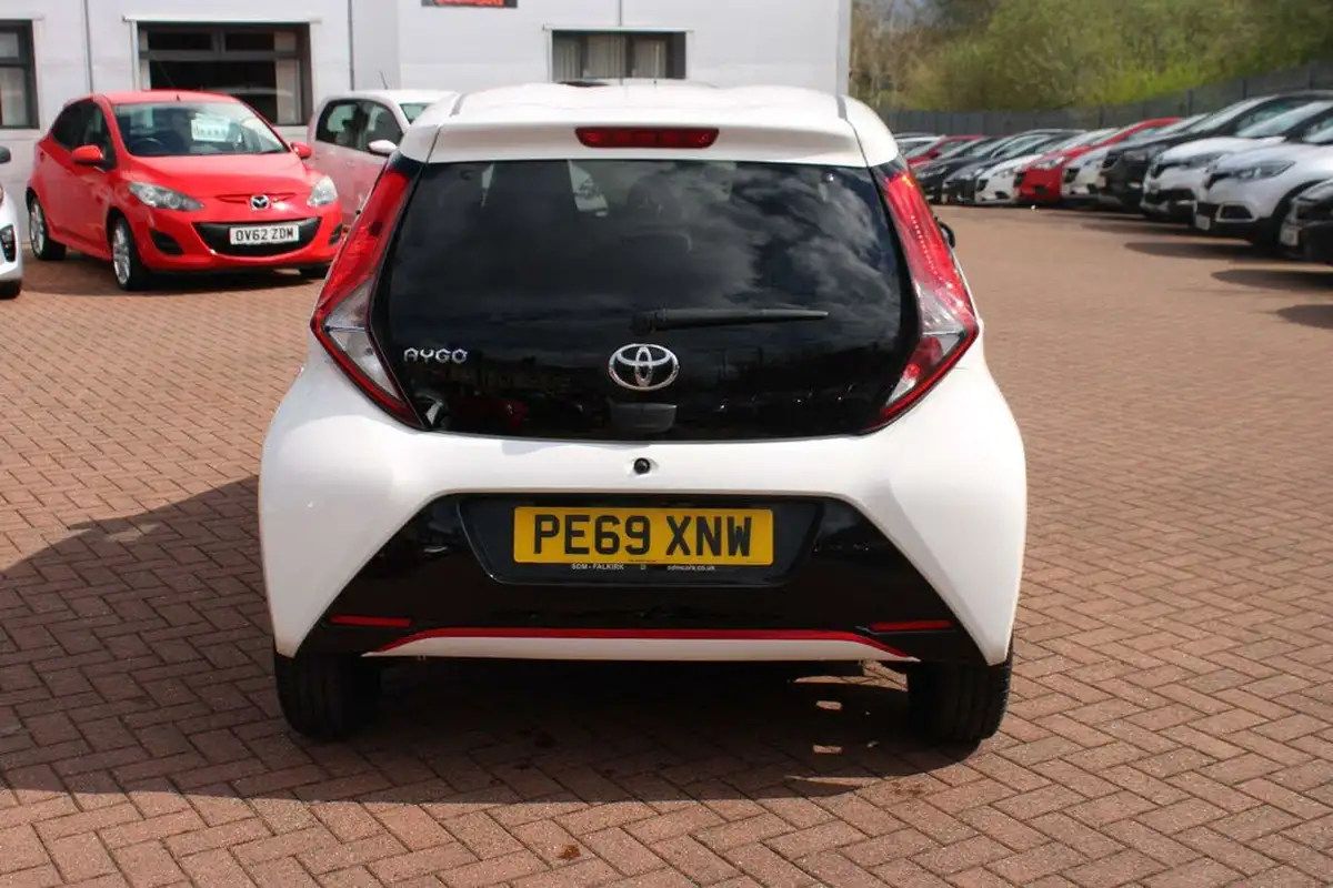 2019-toyota-aygo-10-vvt-i-x-trend-big-7