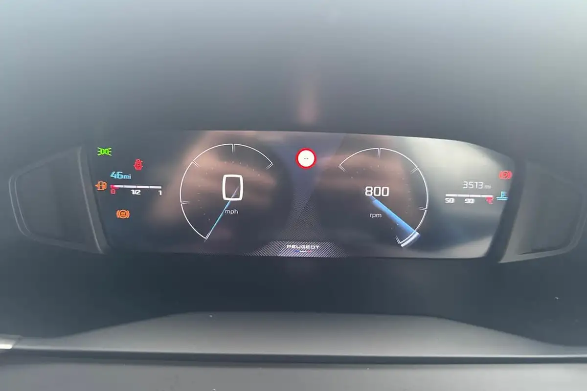 2024-peugeot-2008-suv-12-puretech-allure-130ps-big-13