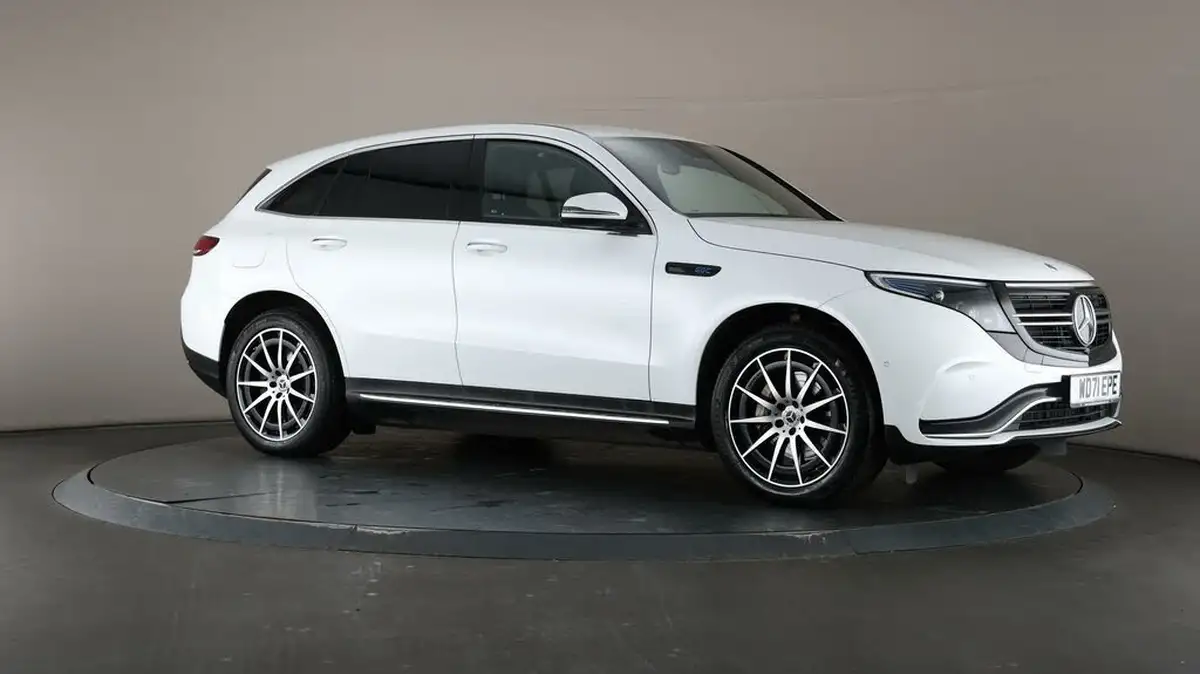 2022-mercedes-benz-eqc-e-eqc-400-amg-line-big-48