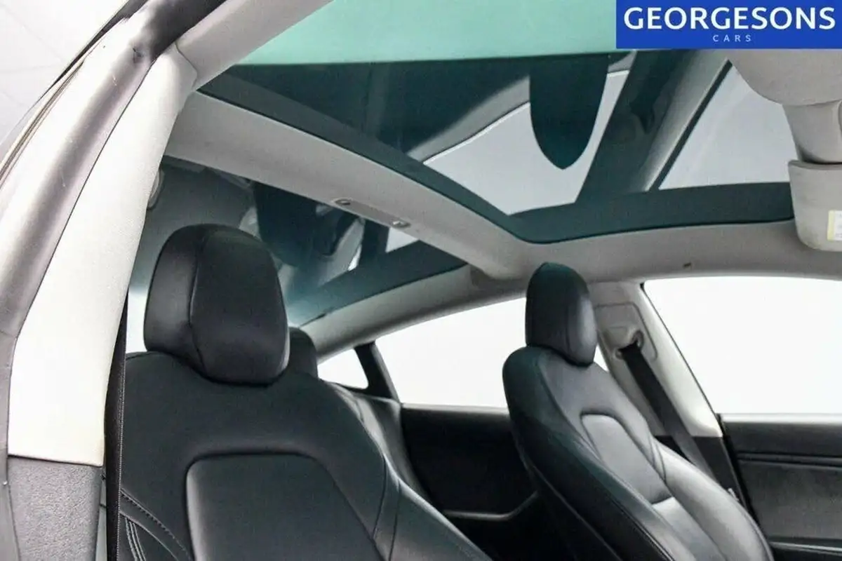 2020-tesla-model-3-e-standard-plus-big-3