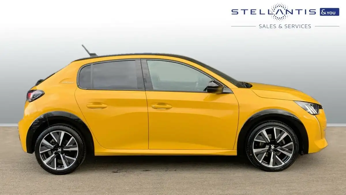 2020-peugeot-208-12-puretech-gt-line-130bhp-eat8-big-1