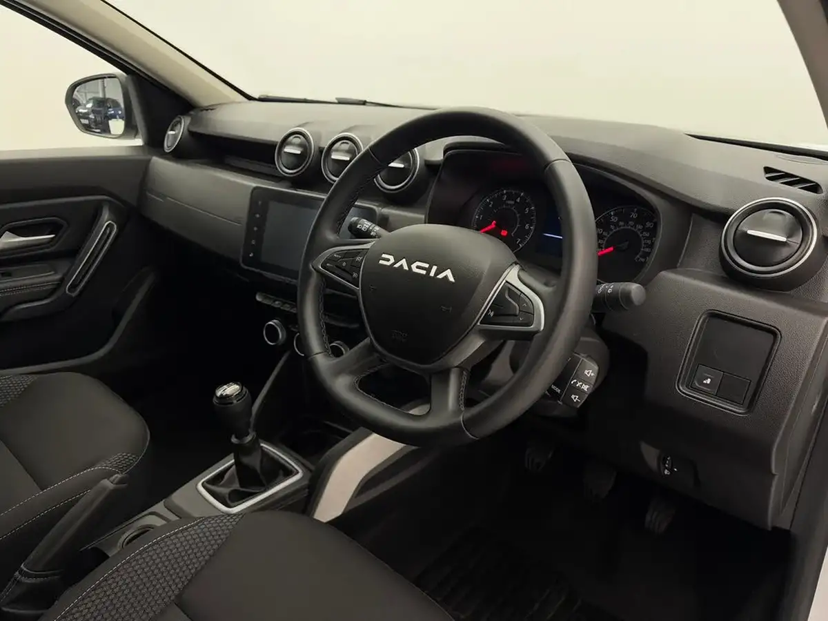 2024-dacia-duster-09-tce-journey-big-9