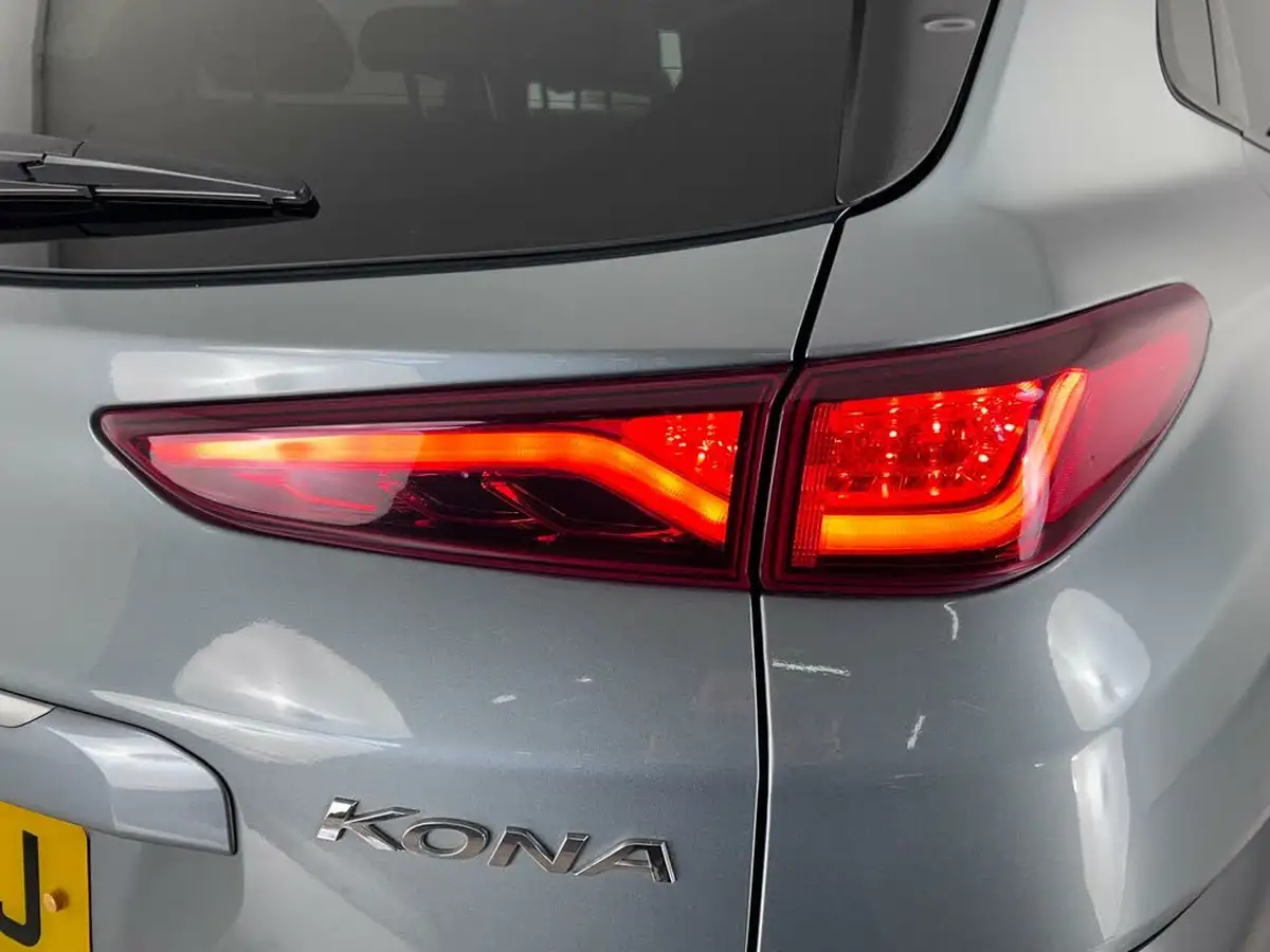 2020-hyundai-kona-16-gdi-premium-se-big-5