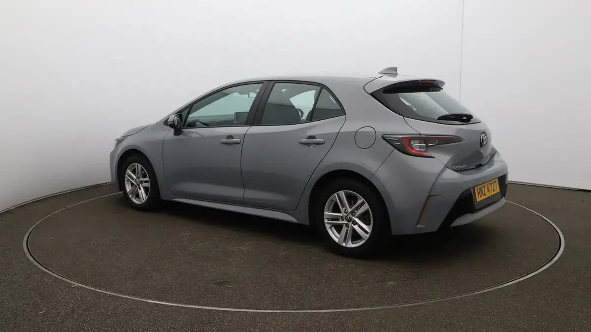 2022-toyota-corolla-18-vvt-i-icon-120bhp-trk-hatchback-5d-big-27