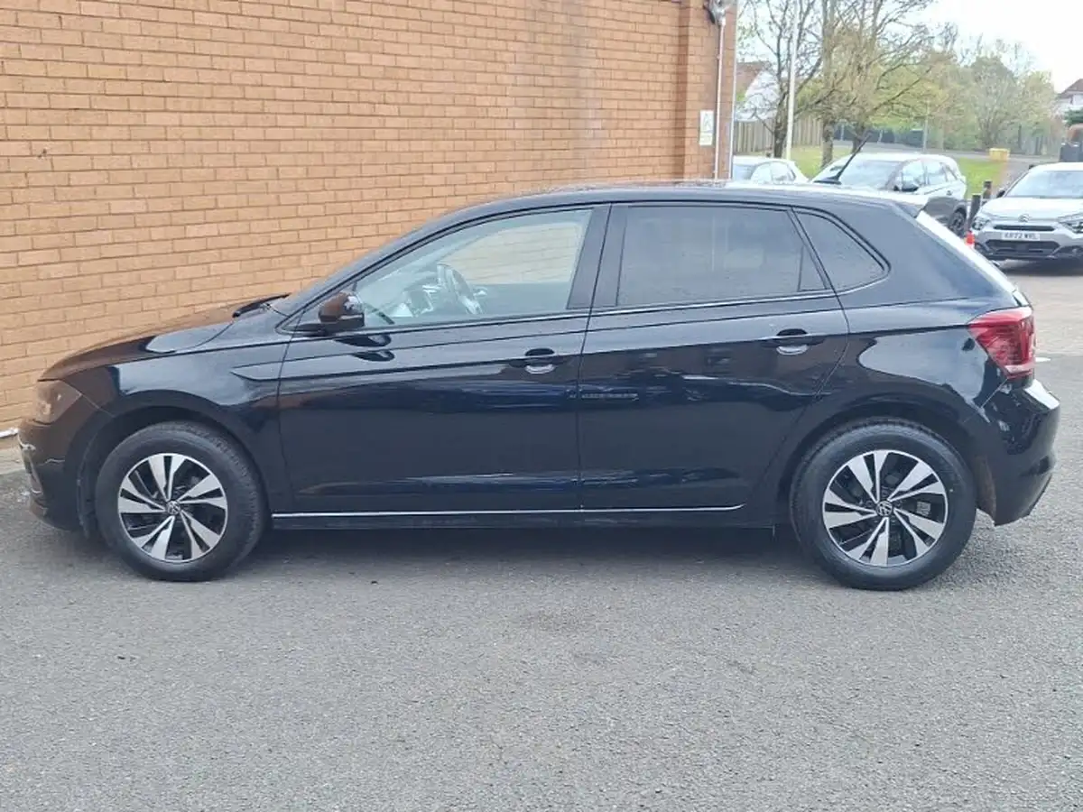 2021-volkswagen-polo-10-match-big-3