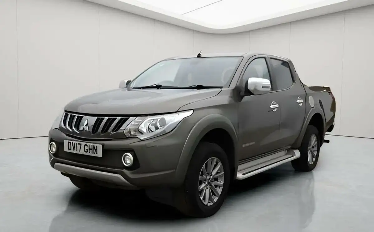 2017-mitsubishi-l200-24di-d-barbarian-178bhp-eu6-big-2