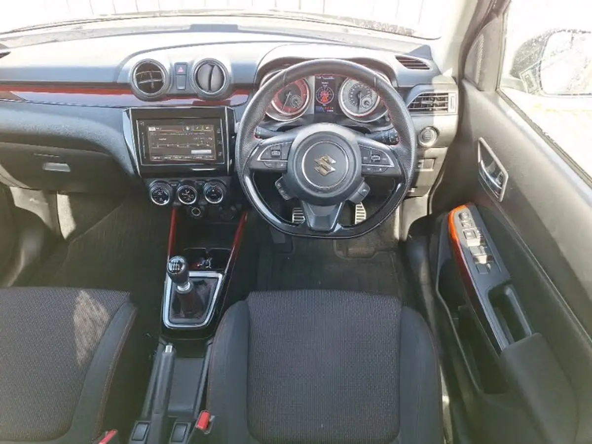 2021-suzuki-swift-14-boosterjet-sport-big-4