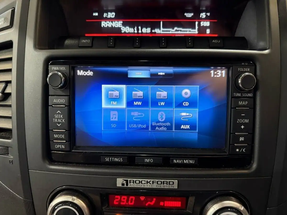 2014-mitsubishi-shogun-32td-sg4-big-40
