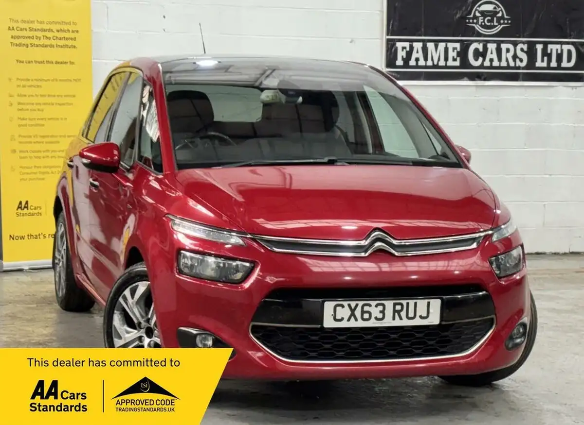 2014-citroen-c4-picasso-16e-hdi-exclusive-airdream-etg6-big-0